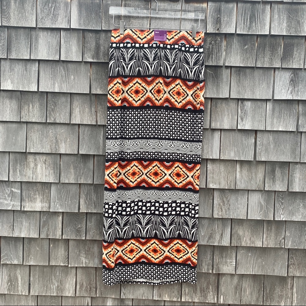 NWT Lane Bryant long knit skirt side skits 14/16